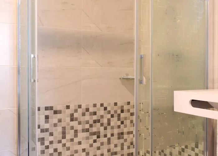 ホテル　ニュー　ビルバオ　エアポート 3* デリオ