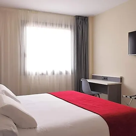 New Bilbao Airport Hotel