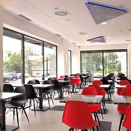 New Bilbao Airport 3* Derio