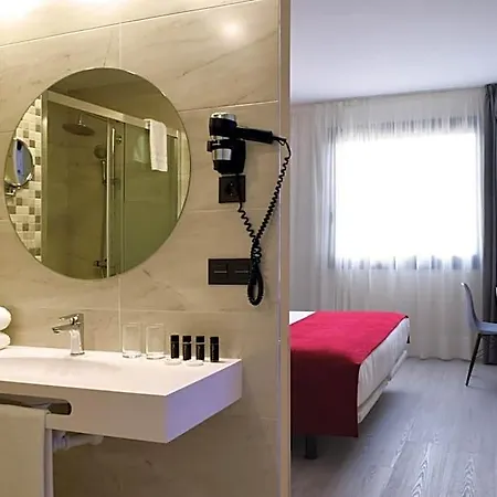 New Bilbao Airport Hotel