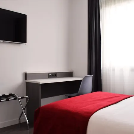 New Bilbao Airport Hotel