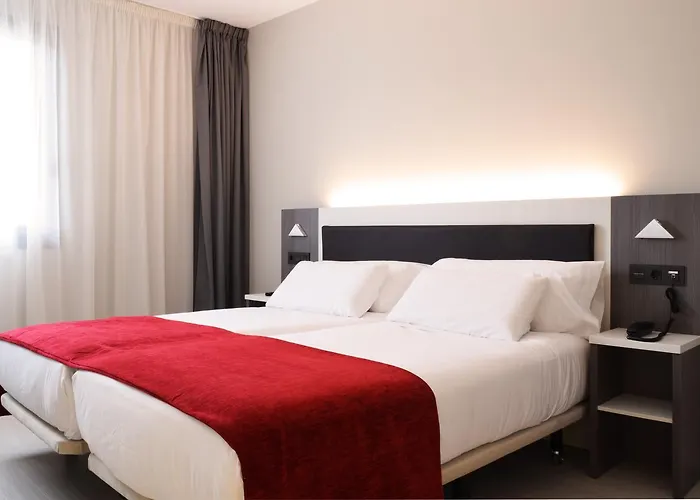 New Bilbao Airport 3* Derio