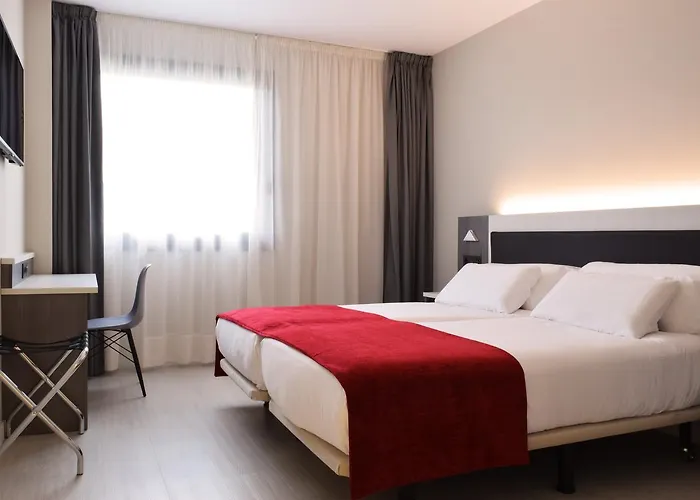 New Bilbao Airport Hotel Derio