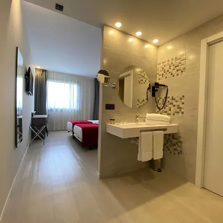 New Bilbao Airport Hotel