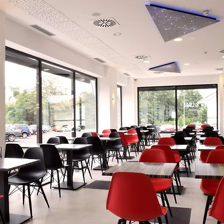 New Bilbao Airport 3* Derio